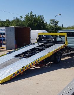 Tractări auto și transport auto București - fotografia 58