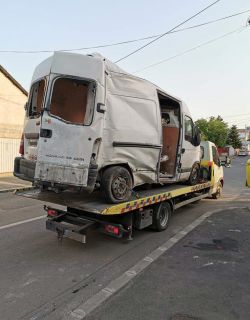 Tractări auto și transport auto București - fotografia 64