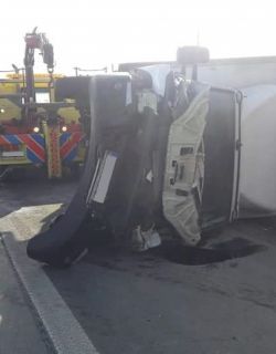 Tractări auto și transport auto București - fotografia 67