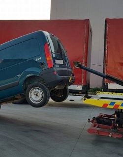 Tractări auto și transport auto București - fotografia 68
