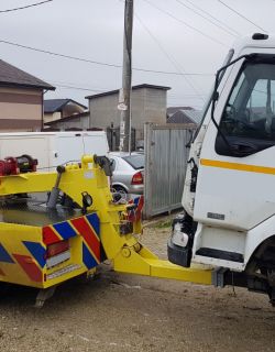 Tractări auto și transport auto București - fotografia 8